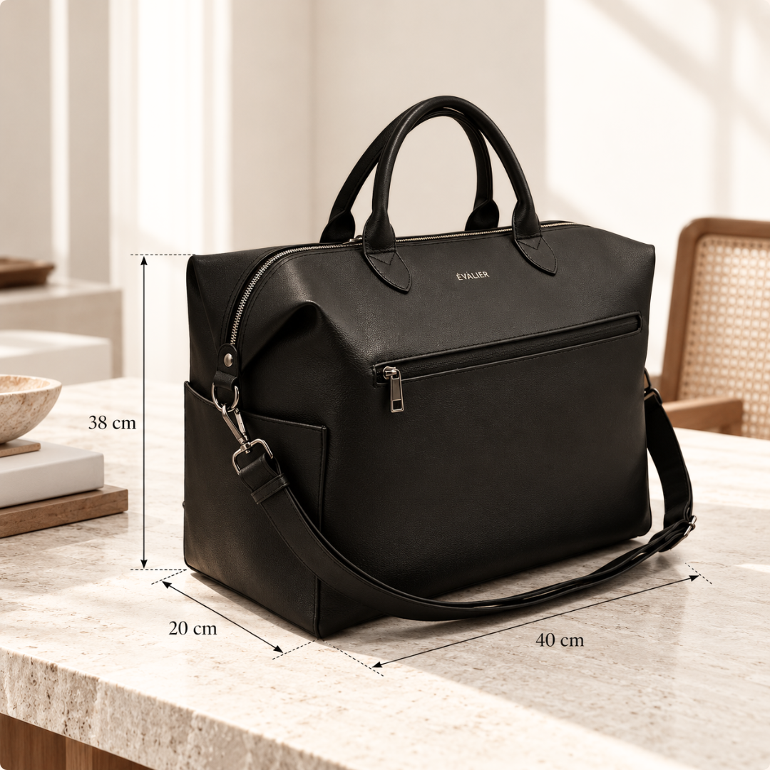 Voyage diaper bag and dimensions