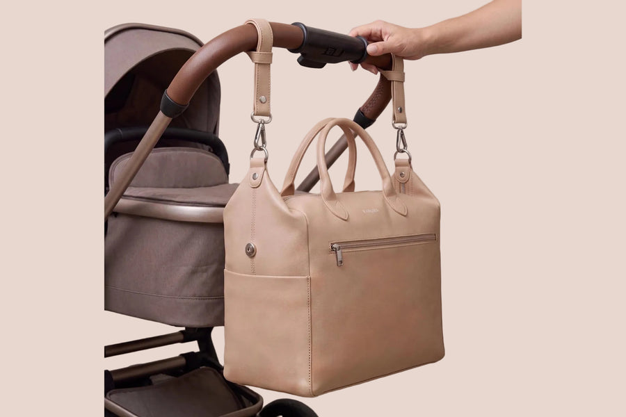 Voyage diaper bag carrying style